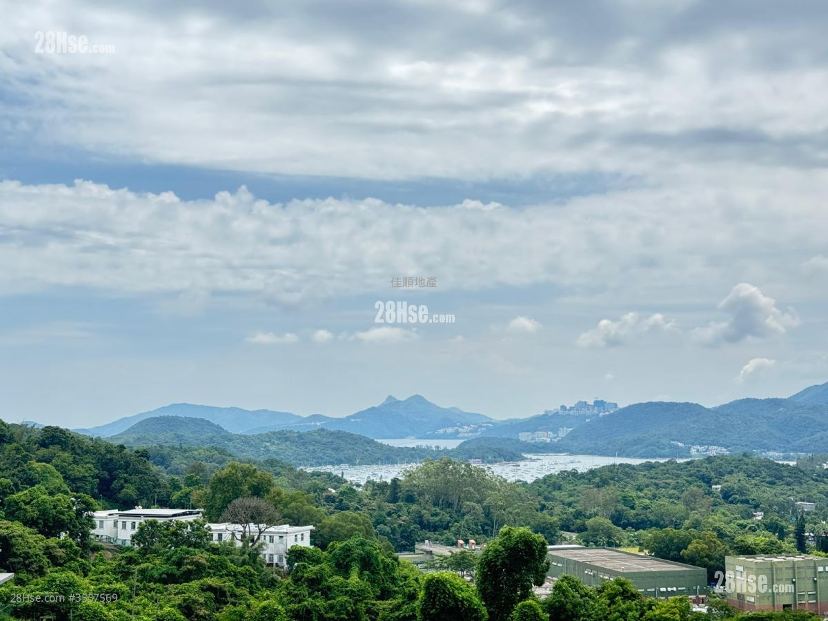 Village Rental 2 Bedrooms , 1 Bathroom Village Rental 2 Bedrooms , 1 Bathroom