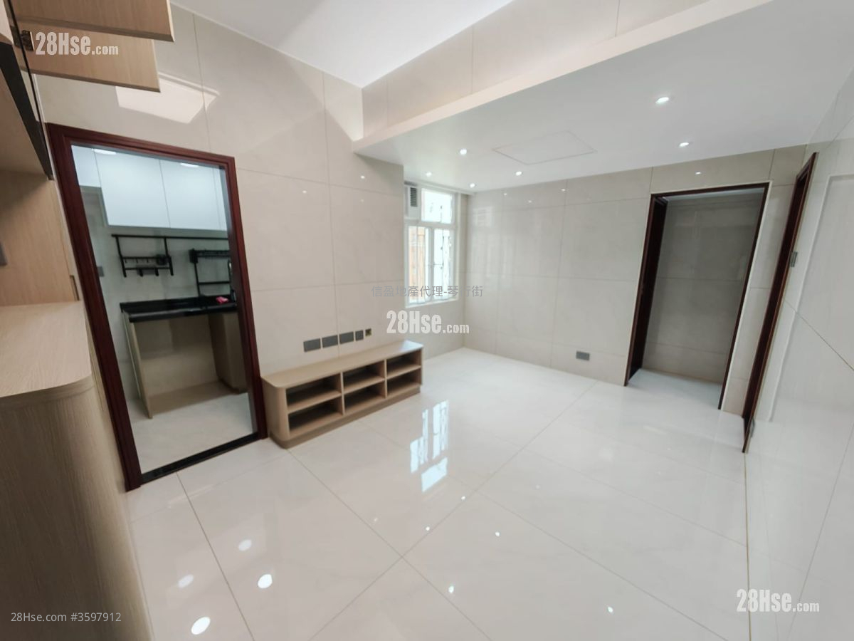 高發大廈 租盤 3 房 , 2 浴室 488 平方呎