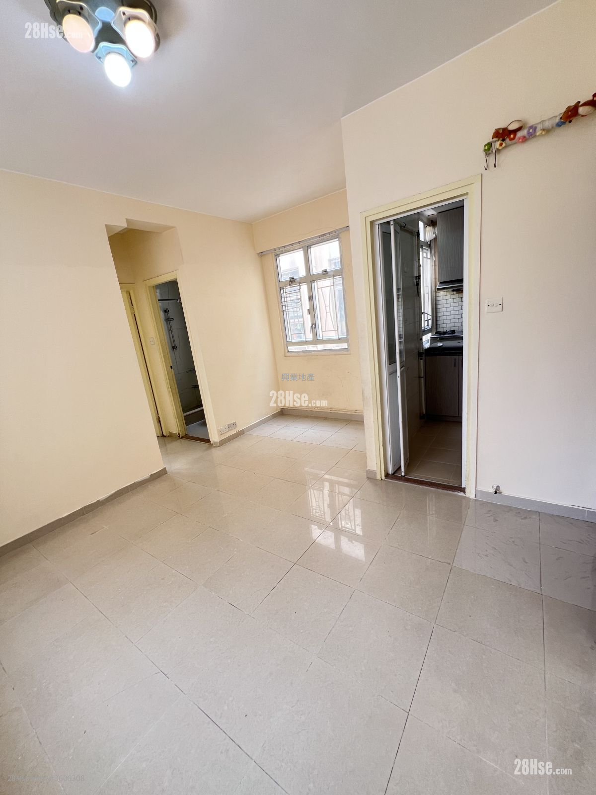 Hong Ning Court Sell 2 Bedrooms , 1 Bathroom 358 ft² Hong Ning Court Sell 2 Bedrooms , 1 Bathroom 358 ft²