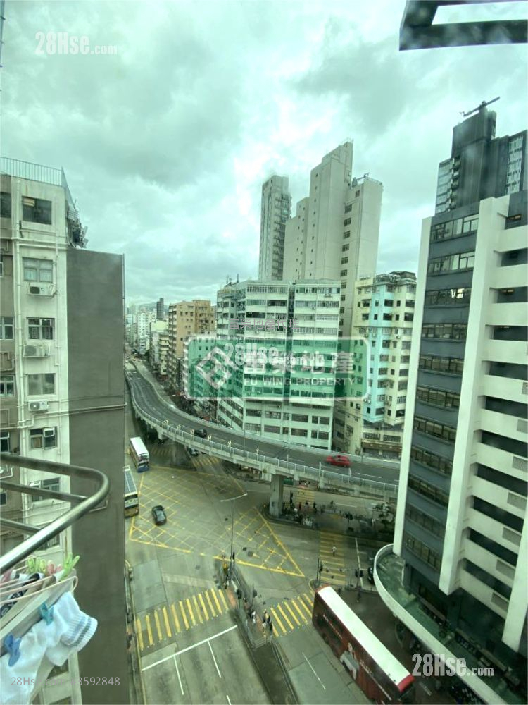 Wing Kwong Building Sell 3 Bedrooms , 1 Bathroom 406 ft²