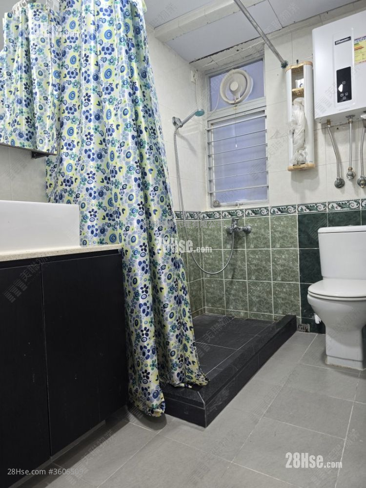 Laguna City Sell 3 Bedrooms 687 ft² Laguna City Sell 3 Bedrooms 687 ft²