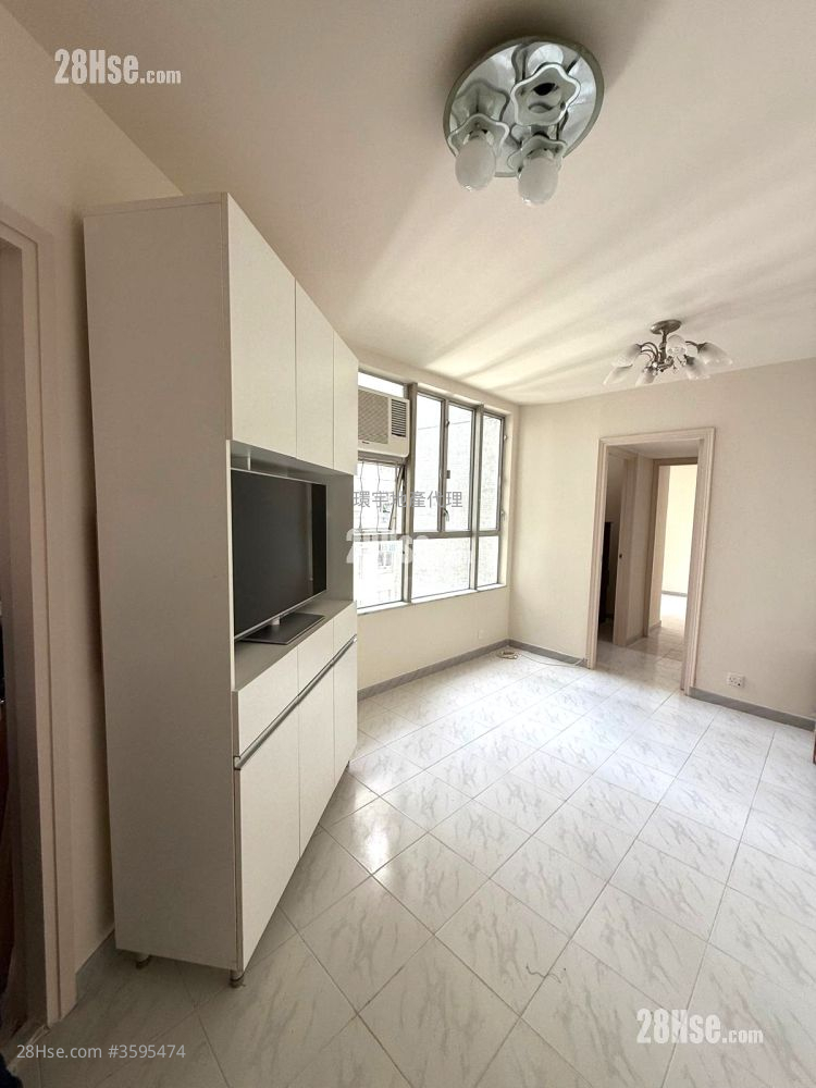 景峰花園 租盤 2 房 , 1 浴室 405 平方呎