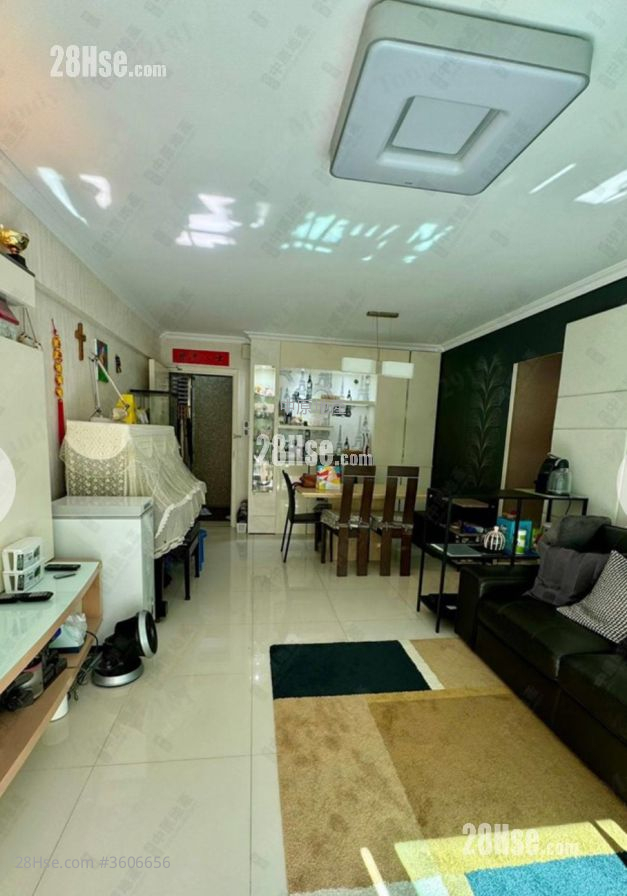 Flora Garden Sell 3 Bedrooms , 3 Bathrooms 837 ft² Flora Garden Sell 3 Bedrooms , 3 Bathrooms 837 ft²