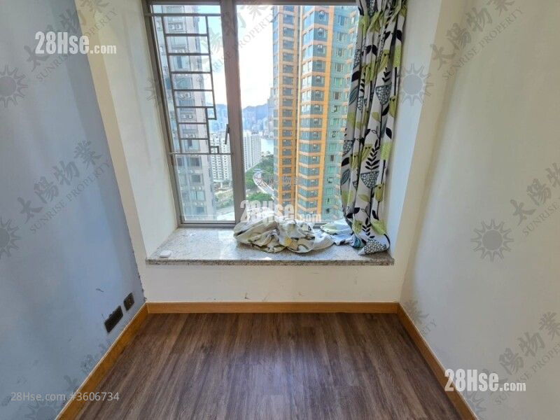 Stars By The Harbour Sell 3 Bedrooms 728 ft² Stars By The Harbour Sell 3 Bedrooms 728 ft²