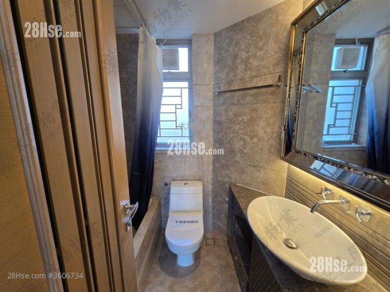 Stars By The Harbour Sell 3 Bedrooms 728 ft² Stars By The Harbour Sell 3 Bedrooms 728 ft²