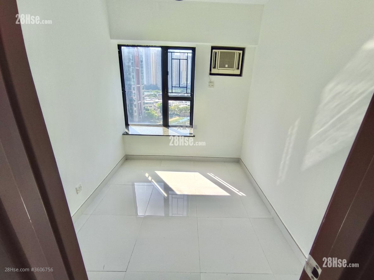 The Sherwood Sell 3 Bedrooms 568 ft² The Sherwood Sell 3 Bedrooms 568 ft²