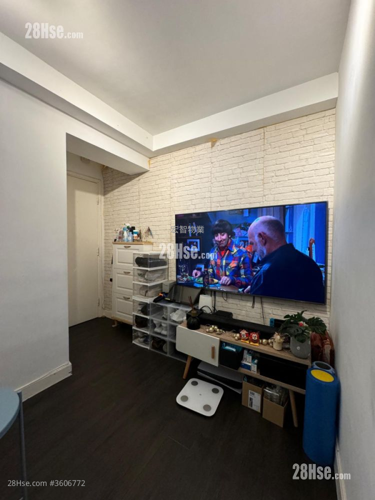 Aldrich Garden Sell 2 Bedrooms 431 ft² Aldrich Garden Sell 2 Bedrooms 431 ft²