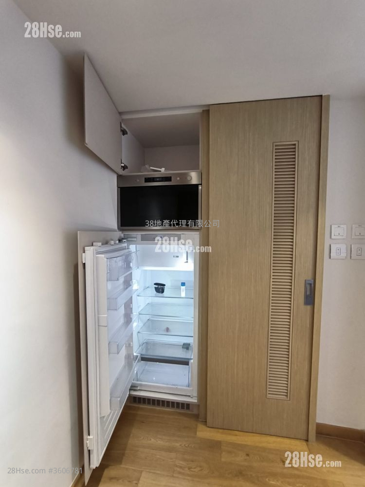 The Astro Rental 1 Bedroom , 1 Bathroom 173 ft² The Astro Rental 1 Bedroom , 1 Bathroom 173 ft²