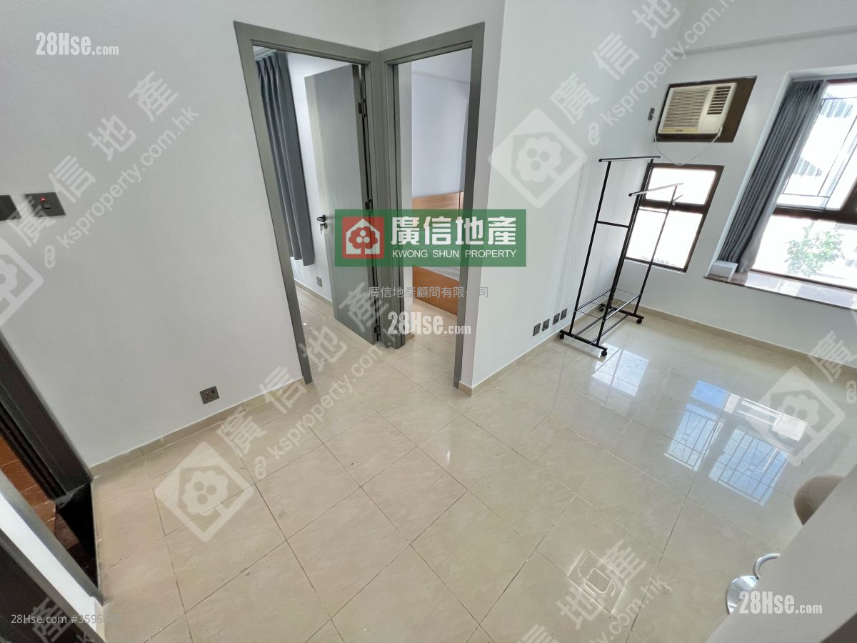 Garden Heights Rental 2 Bedrooms , 1 Bathroom 321 ft²