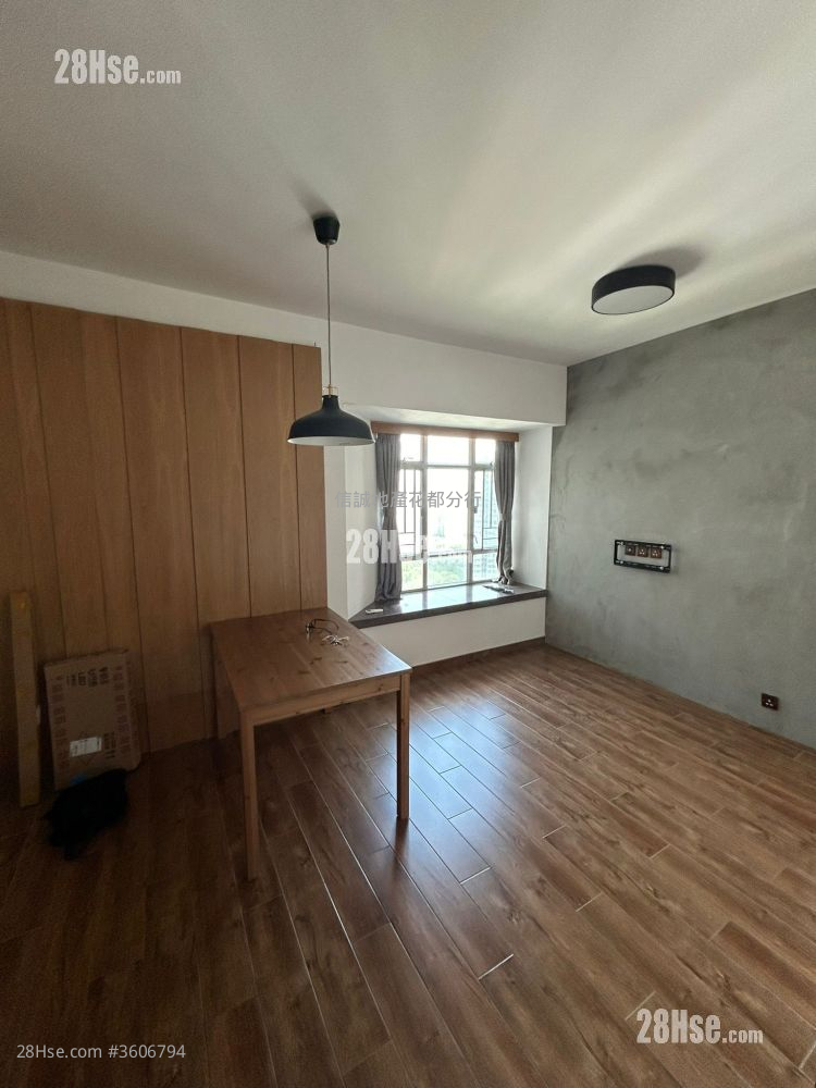 Flora Plaza Rental 2 Bedrooms , 1 Bathroom 370 ft² Flora Plaza Rental 2 Bedrooms , 1 Bathroom 370 ft²