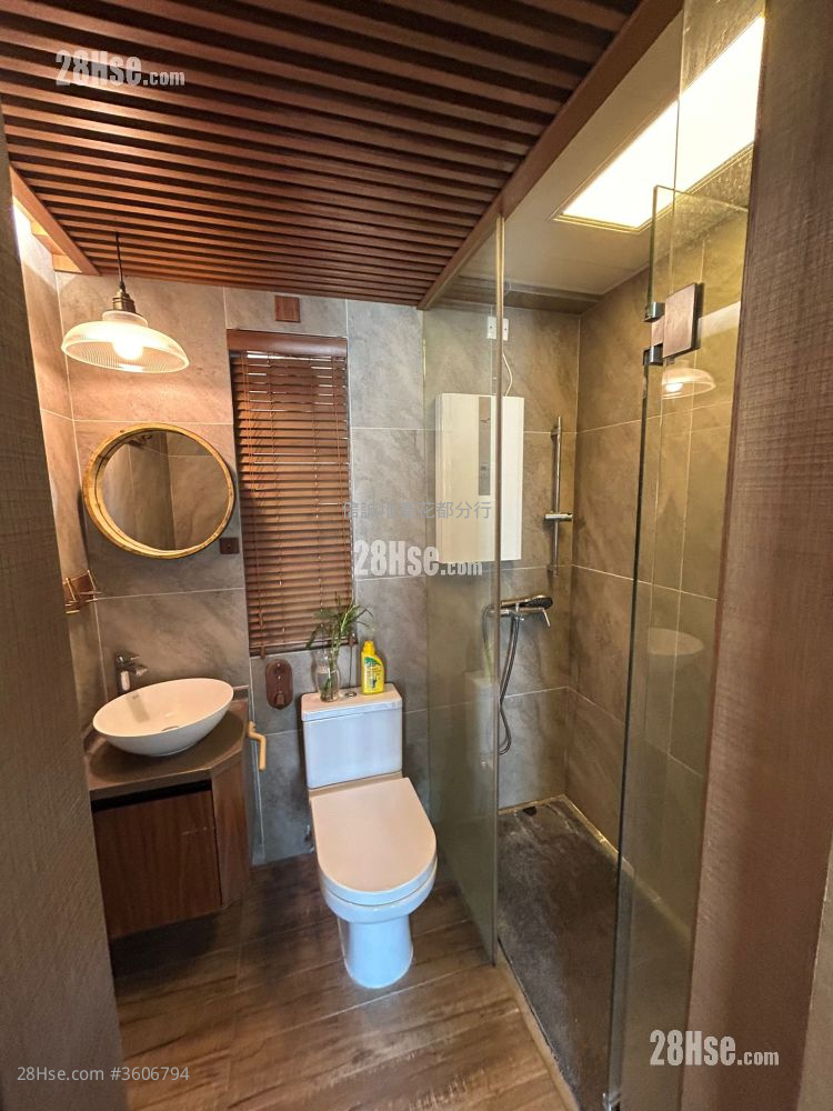 Flora Plaza Rental 2 Bedrooms , 1 Bathroom 370 ft² Flora Plaza Rental 2 Bedrooms , 1 Bathroom 370 ft²