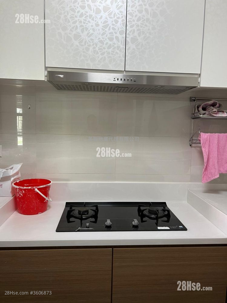 Dragon View Rental 3 Bedrooms , 2 Bathrooms 792 ft² Dragon View Rental 3 Bedrooms , 2 Bathrooms 792 ft²