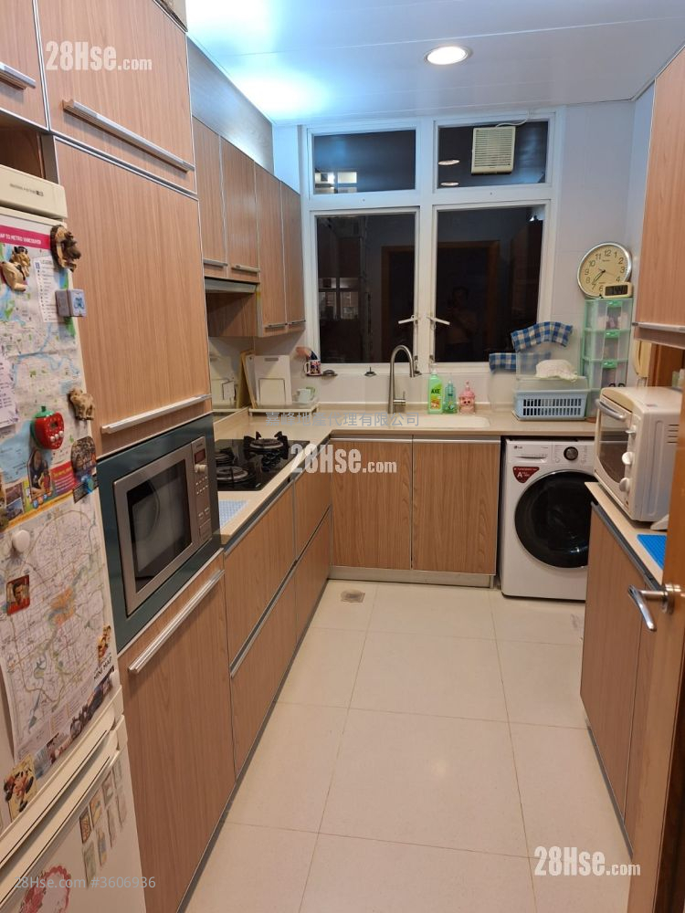 kitchen: The Grandville Sell 3 Bedrooms , 2 Bathrooms 922 ft² kitchen: The Grandville Sell 3 Bedrooms , 2 Bathrooms 922 ft²