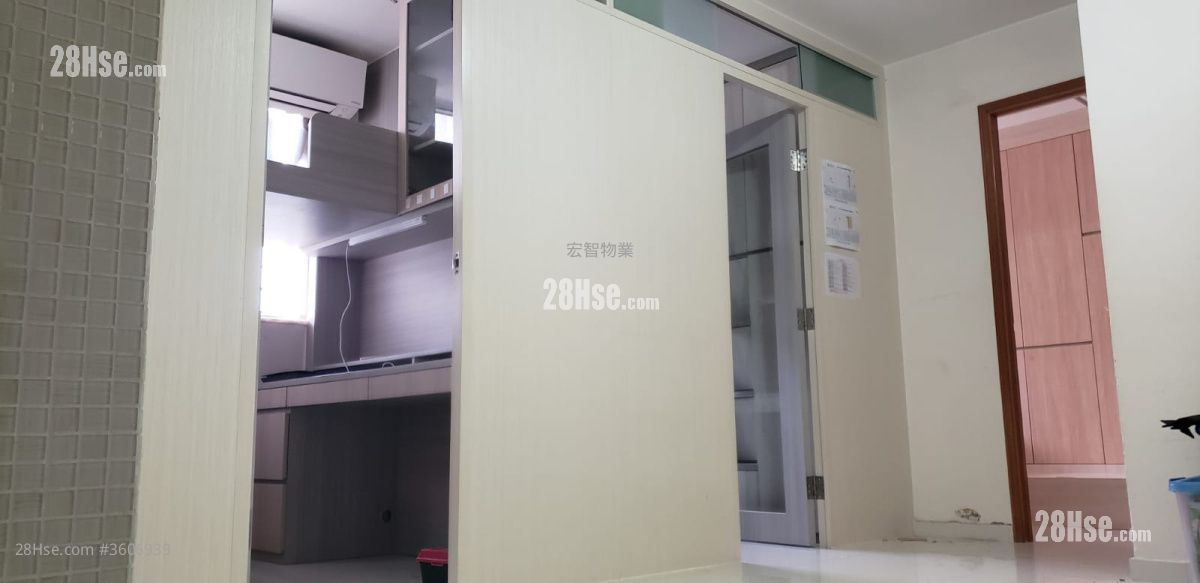 富欣花園 售盤 2 房 , 1 浴室 430 平方呎 富欣花園 售盤 2 房 , 1 浴室 430 平方呎