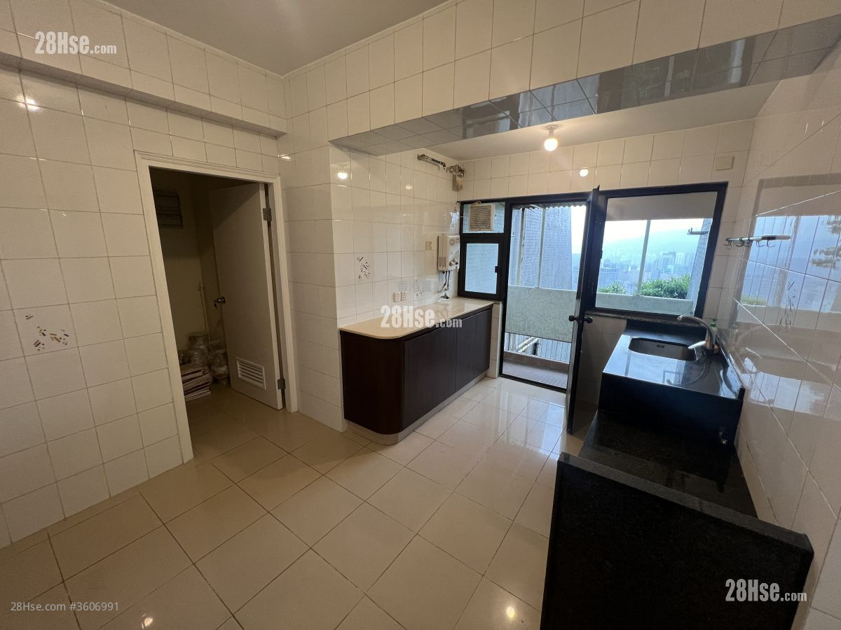 Wonderland Villas Sell 4 Bedrooms , 2 Bathrooms 1,157 ft² Wonderland Villas Sell 4 Bedrooms , 2 Bathrooms 1,157 ft²