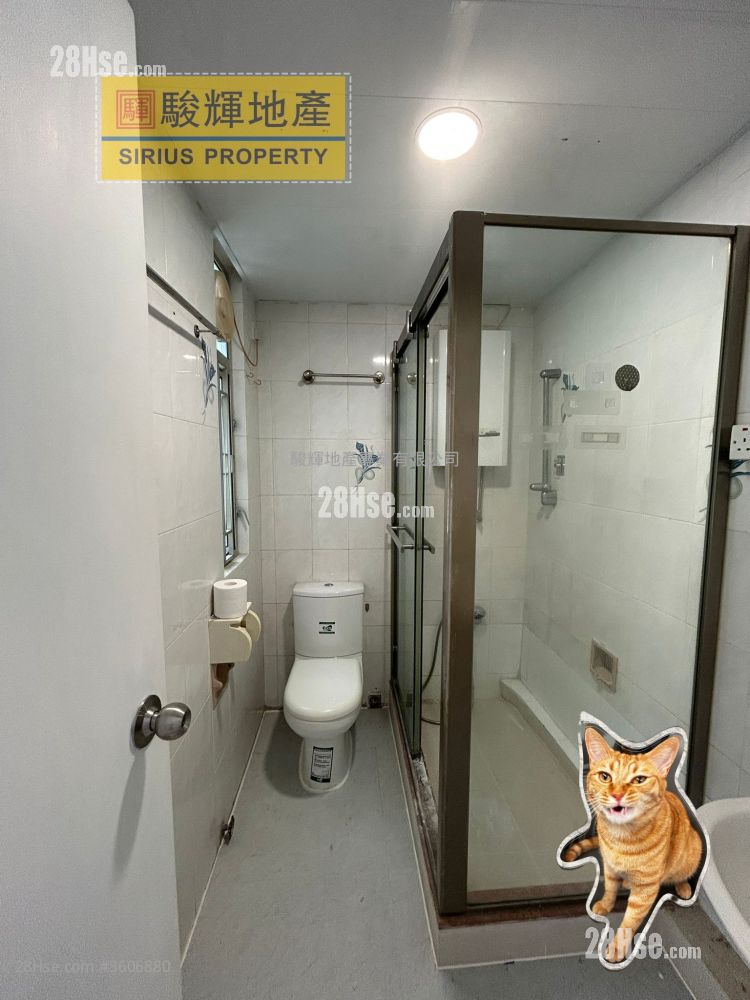 Tak Bo Building Sell 3 Bedrooms , 1 Bathroom 448 ft² Tak Bo Building Sell 3 Bedrooms , 1 Bathroom 448 ft²