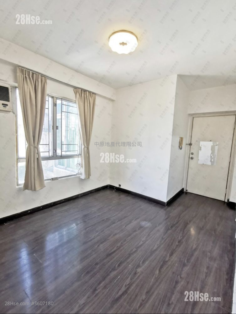 Tuen Mun Town Plaza Sell 2 Bedrooms 335 ft² Tuen Mun Town Plaza Sell 2 Bedrooms 335 ft²