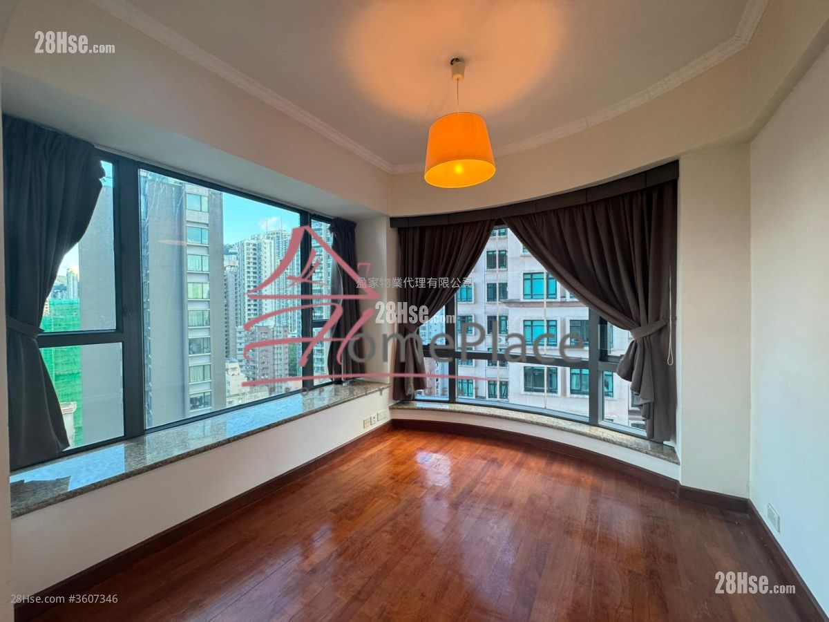 Palatial Crest Rental 3 Bedrooms , 2 Bathrooms 868 ft² Palatial Crest Rental 3 Bedrooms , 2 Bathrooms 868 ft²