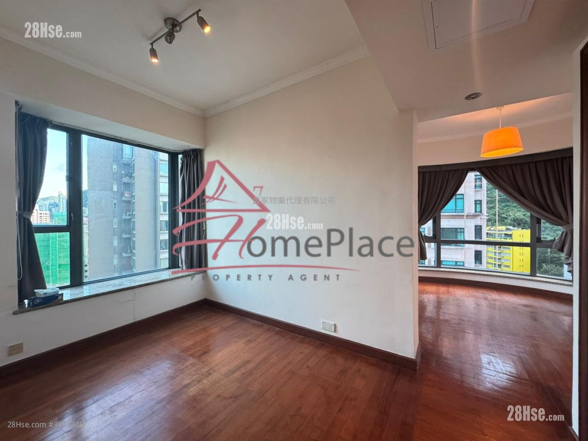 Palatial Crest Rental 3 Bedrooms , 2 Bathrooms 868 ft² Palatial Crest Rental 3 Bedrooms , 2 Bathrooms 868 ft²