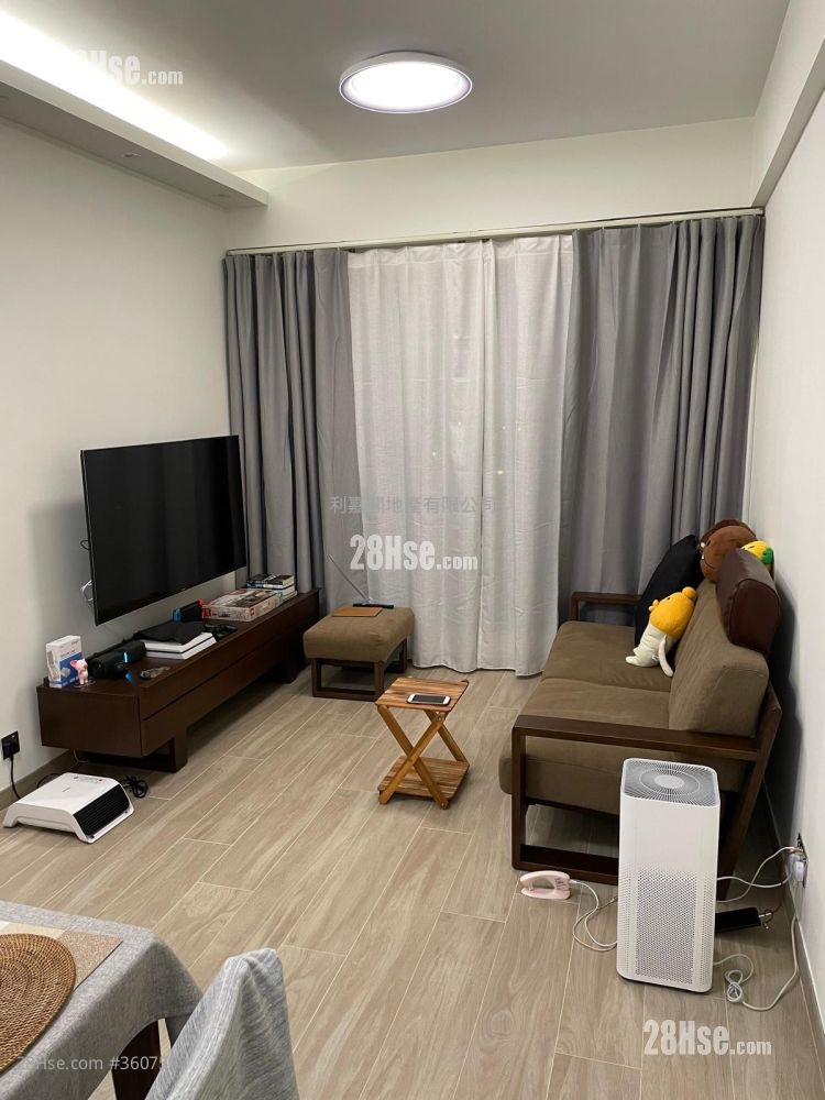 Parkview Court Sell 2 Bedrooms 471 ft² Parkview Court Sell 2 Bedrooms 471 ft²