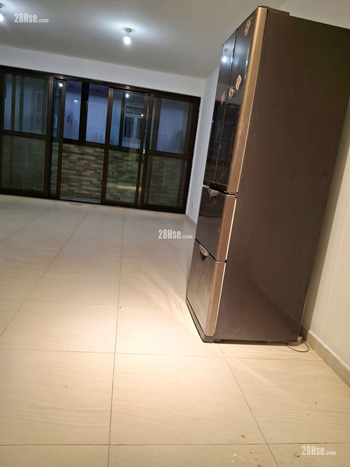 Shueng Kwai Chuen Tsuen Rental 2 Bedrooms , 1 Bathroom 670 ft² Shueng Kwai Chuen Tsuen Rental 2 Bedrooms , 1 Bathroom 670 ft²