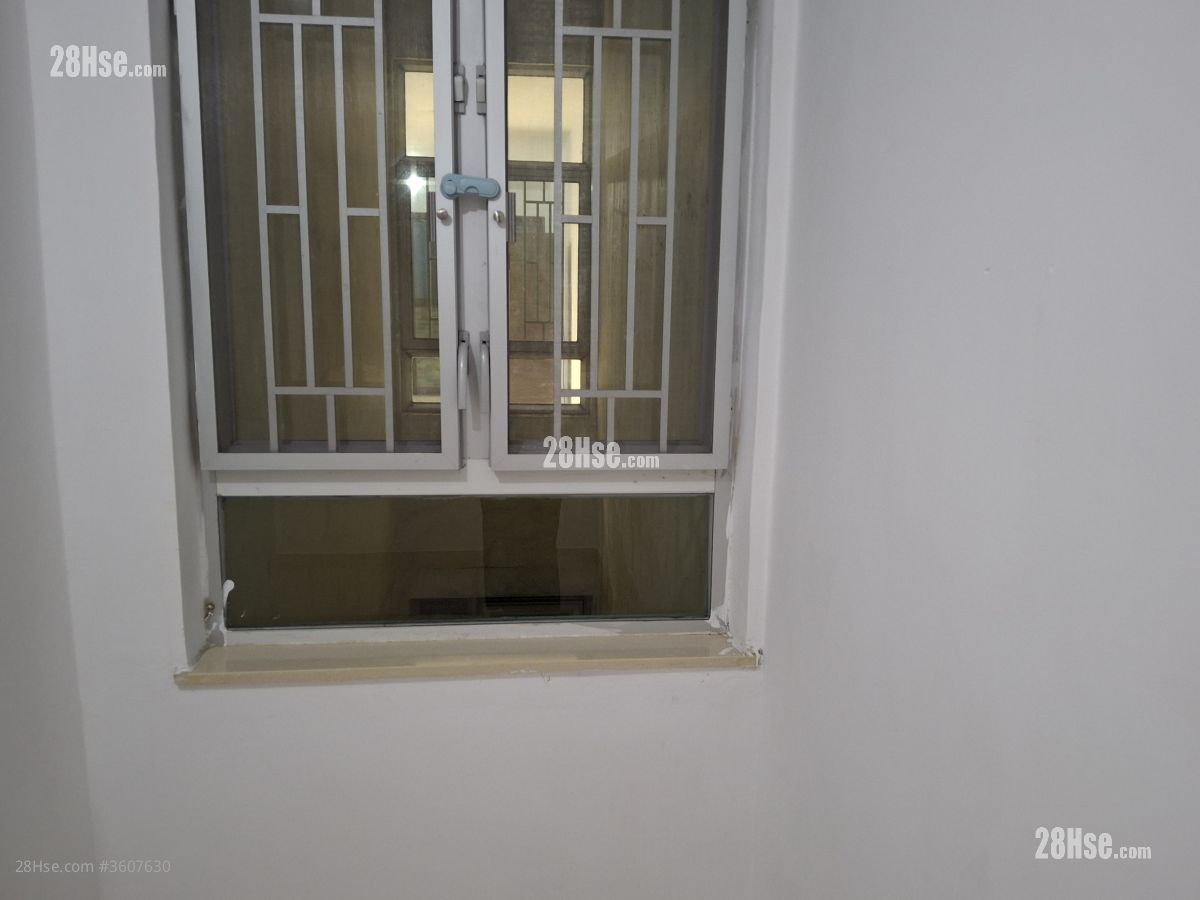 Shueng Kwai Chuen Tsuen Rental 2 Bedrooms , 1 Bathroom 670 ft² Shueng Kwai Chuen Tsuen Rental 2 Bedrooms , 1 Bathroom 670 ft²