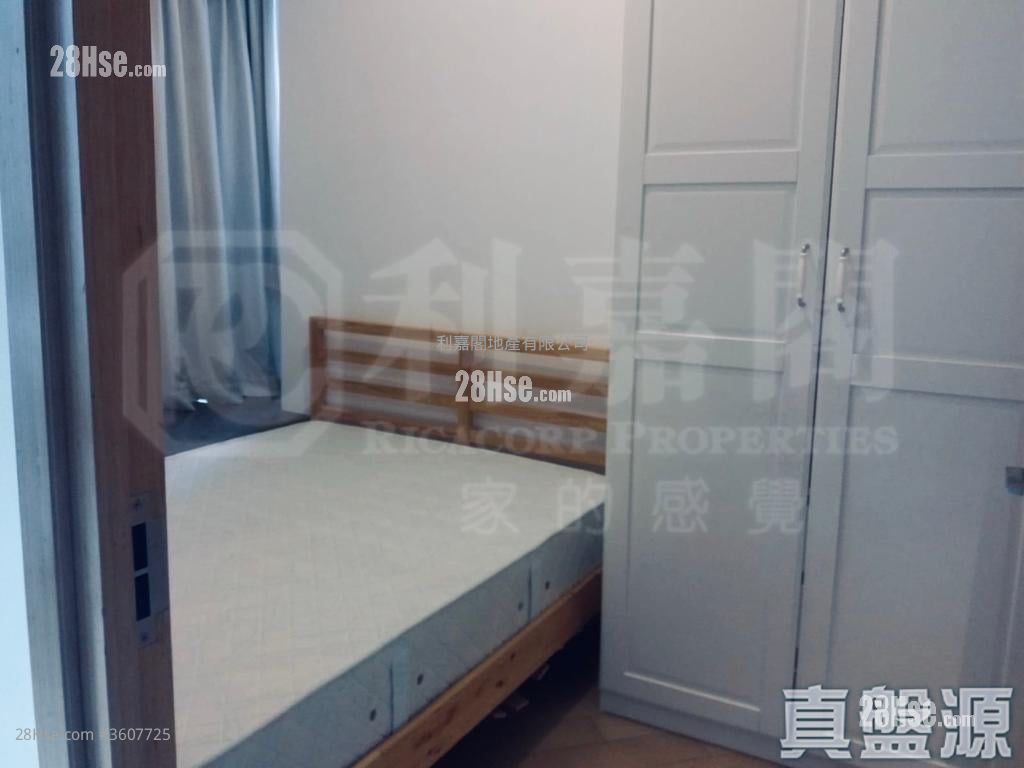 The Met. Sublime Sell 1 Bedroom , 1 Bathroom 259 ft² The Met. Sublime Sell 1 Bedroom , 1 Bathroom 259 ft²