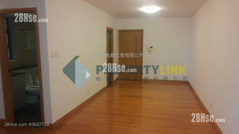 Hollywood Terrace Sell 2 Bedrooms , 1 Bathroom 616 ft² Hollywood Terrace Sell 2 Bedrooms , 1 Bathroom 616 ft²