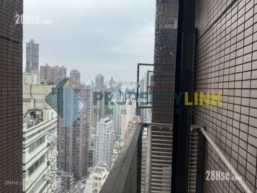 Hollywood Terrace Sell 2 Bedrooms , 1 Bathroom 616 ft² Hollywood Terrace Sell 2 Bedrooms , 1 Bathroom 616 ft²