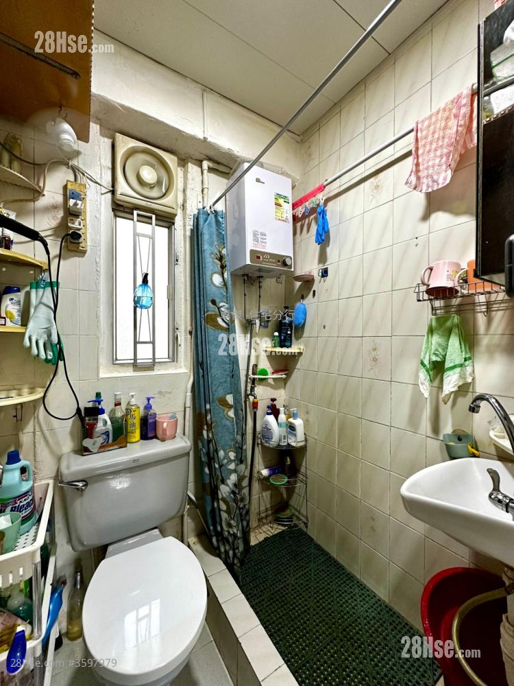 金恒樓 售盤 2 房 , 1 浴室 406 平方呎