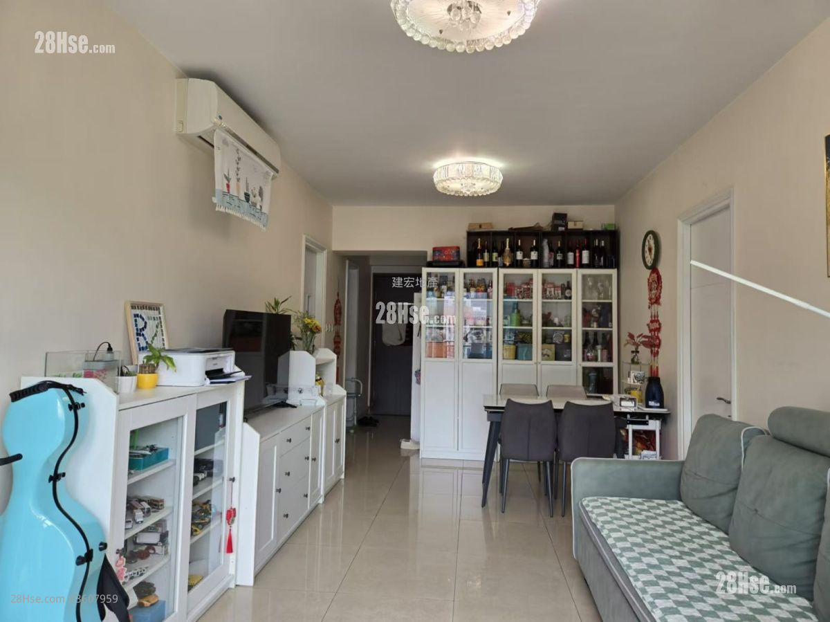 名城 租盤 3 房 , 2 浴室 740 平方呎 名城 租盤 3 房 , 2 浴室 740 平方呎