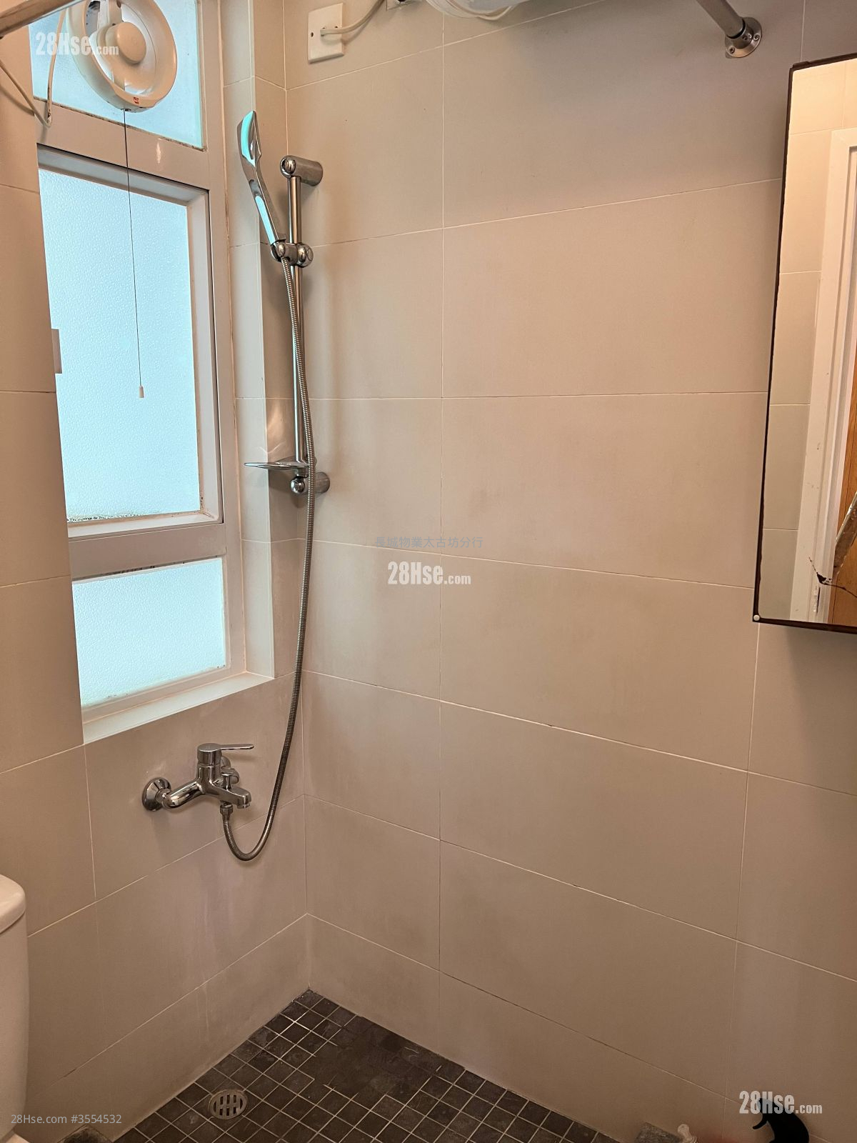 Tak Fat Building Rental 1 Bedroom 259 ft² Tak Fat Building Rental 1 Bedroom 259 ft²