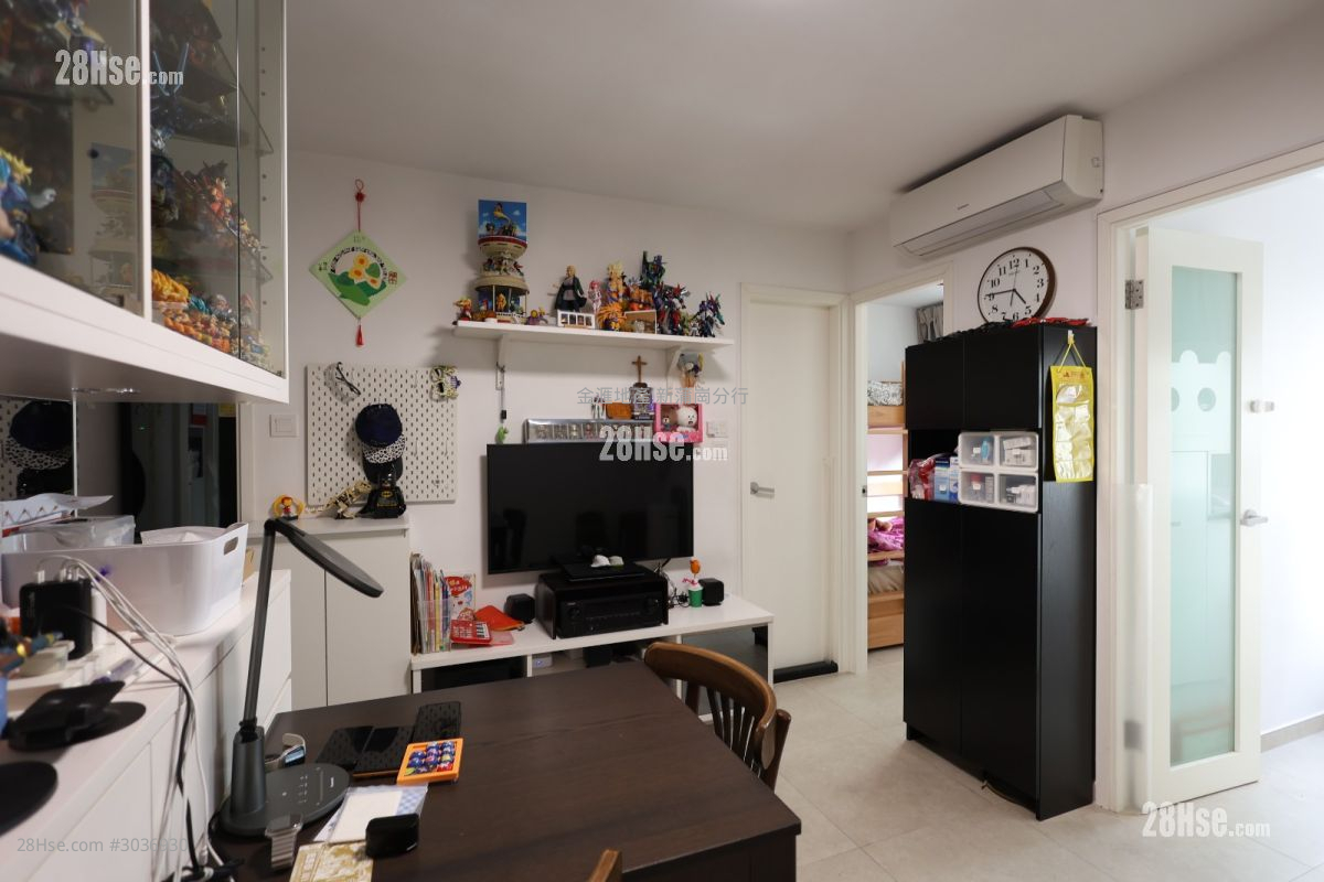 Tung Tau (Ii) Estate Sell 3 Bedrooms , 1 Bathroom 377 ft² Tung Tau (Ii) Estate Sell 3 Bedrooms , 1 Bathroom 377 ft²