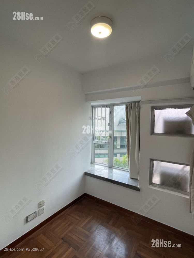 Metro Harbour View Sell 3 Bedrooms , 1 Bathroom 484 ft² Metro Harbour View Sell 3 Bedrooms , 1 Bathroom 484 ft²