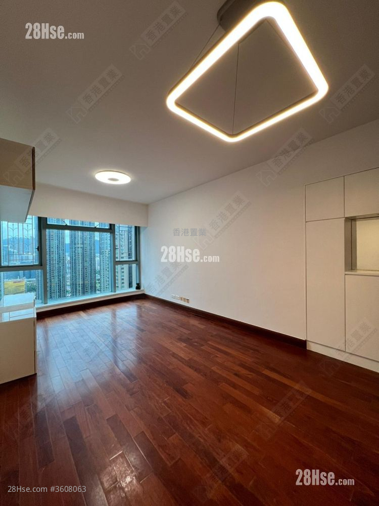 The Harbourside Rental 2 Bedrooms , 2 Bathrooms 743 ft² The Harbourside Rental 2 Bedrooms , 2 Bathrooms 743 ft²