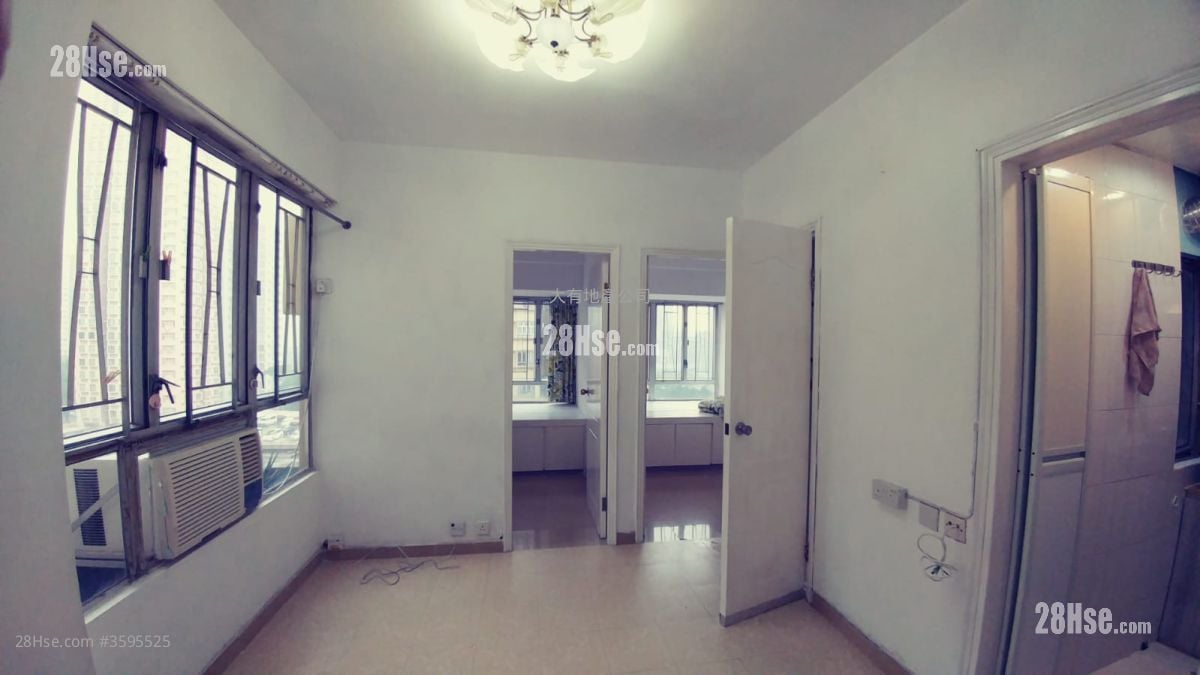 萬豐大廈 租盤 2 房 , 1 浴室 270 平方呎