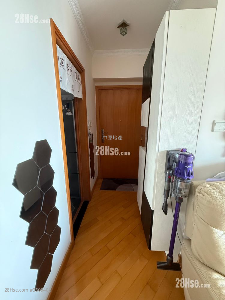 Yoho Town Sell 2 Bedrooms 433 ft² Yoho Town Sell 2 Bedrooms 433 ft²