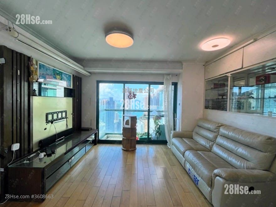 University Heights Sell 3 Bedrooms , 2 Bathrooms 805 ft² University Heights Sell 3 Bedrooms , 2 Bathrooms 805 ft²