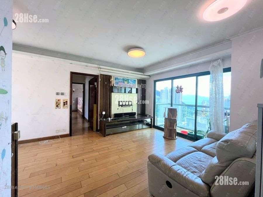 University Heights Sell 3 Bedrooms , 2 Bathrooms 805 ft² University Heights Sell 3 Bedrooms , 2 Bathrooms 805 ft²