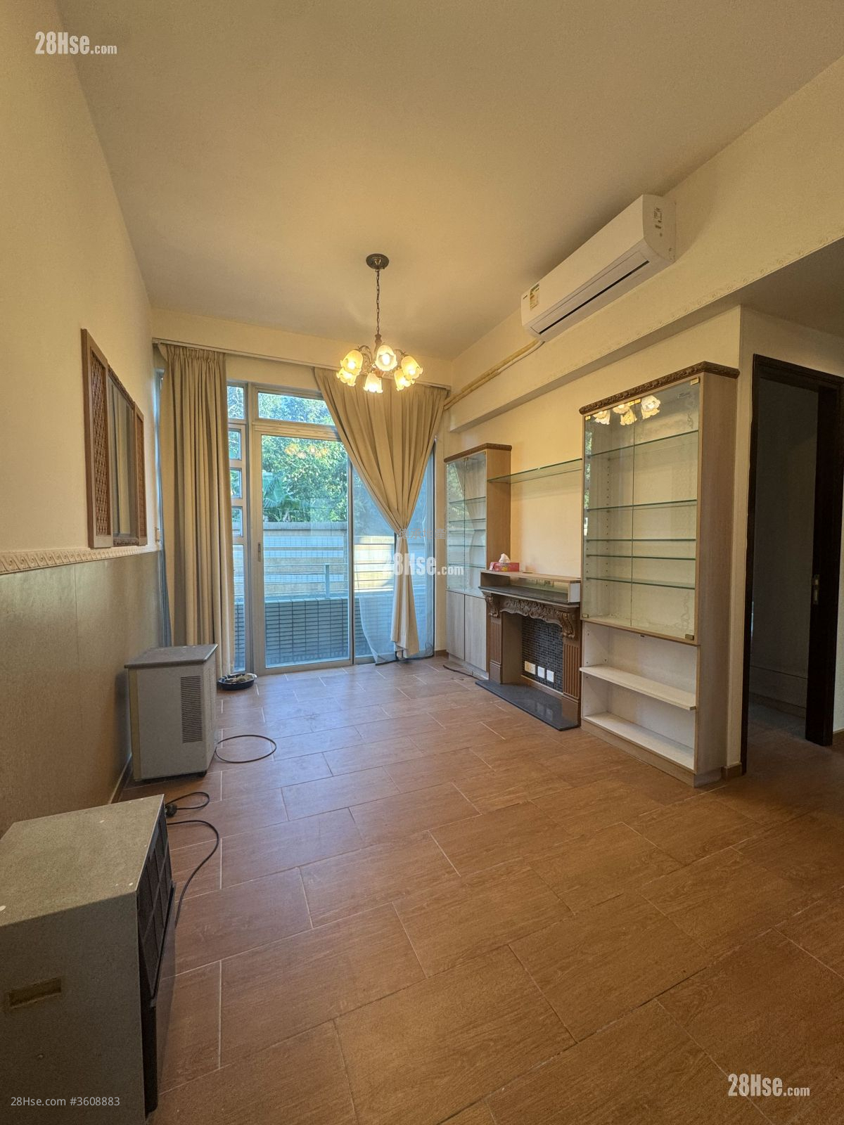 Miami Crescent Rental 5+ Bedrooms , 5+ Bathrooms 2,482 ft² Miami Crescent Rental 5+ Bedrooms , 5+ Bathrooms 2,482 ft²