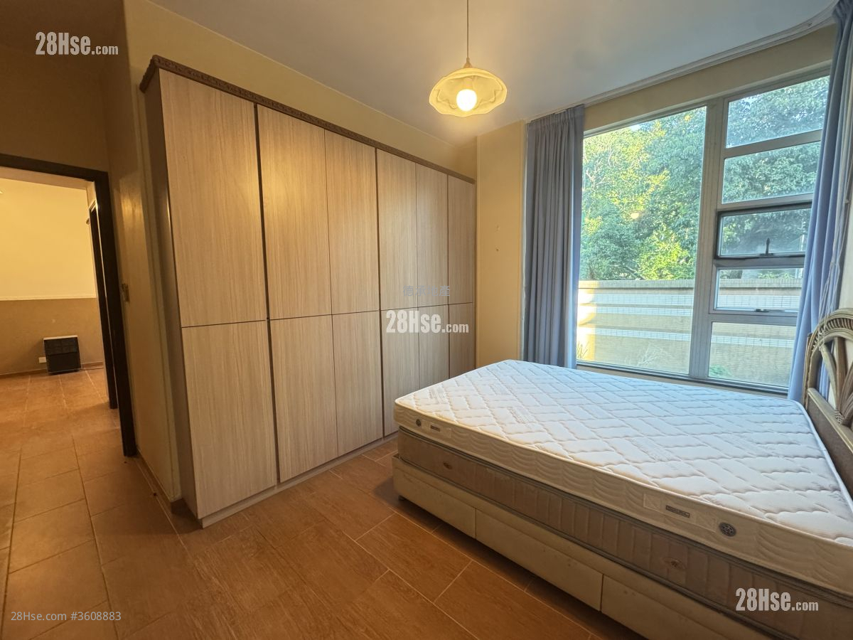 Miami Crescent Rental 5+ Bedrooms , 5+ Bathrooms 2,482 ft² Miami Crescent Rental 5+ Bedrooms , 5+ Bathrooms 2,482 ft²