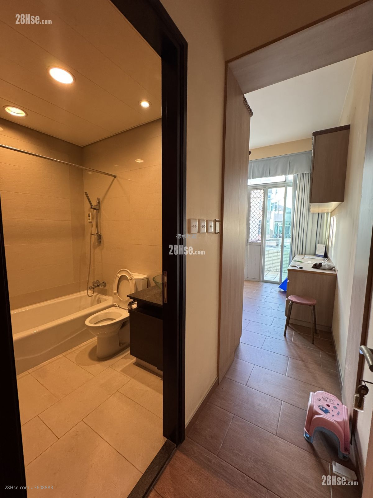 Miami Crescent Rental 5+ Bedrooms , 5+ Bathrooms 2,482 ft² Miami Crescent Rental 5+ Bedrooms , 5+ Bathrooms 2,482 ft²
