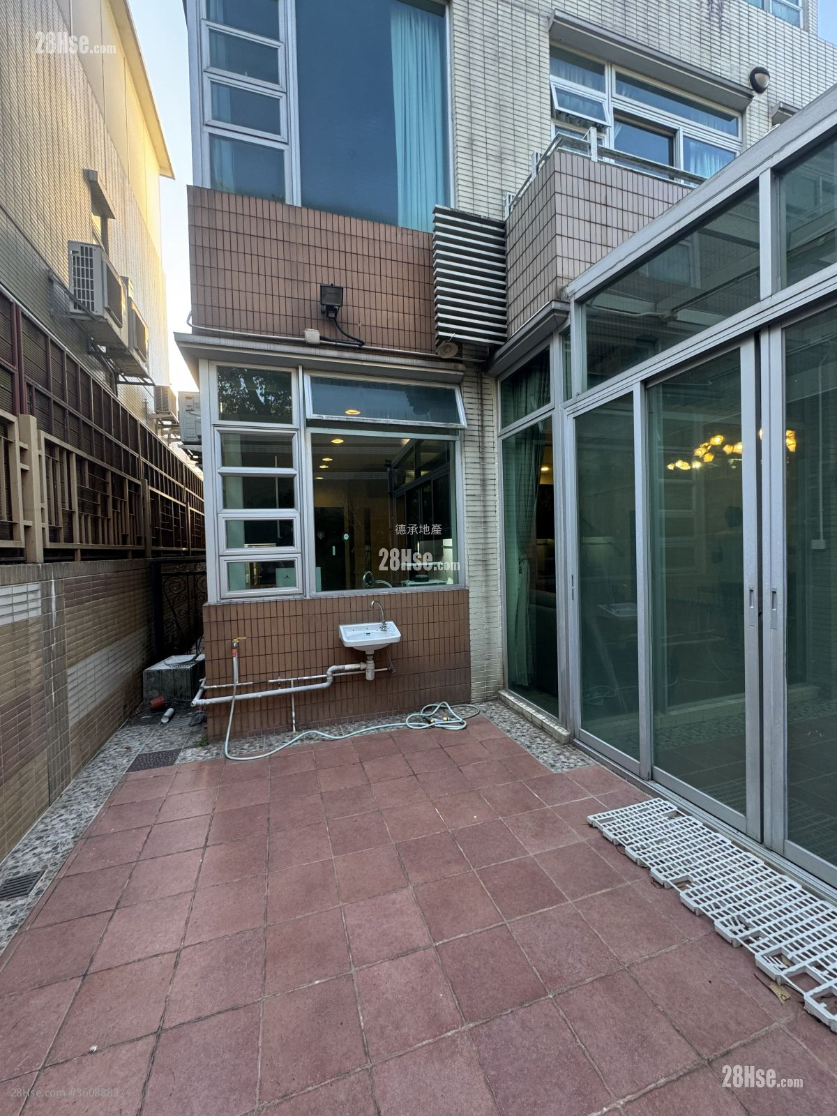 Miami Crescent Rental 5+ Bedrooms , 5+ Bathrooms 2,482 ft² Miami Crescent Rental 5+ Bedrooms , 5+ Bathrooms 2,482 ft²