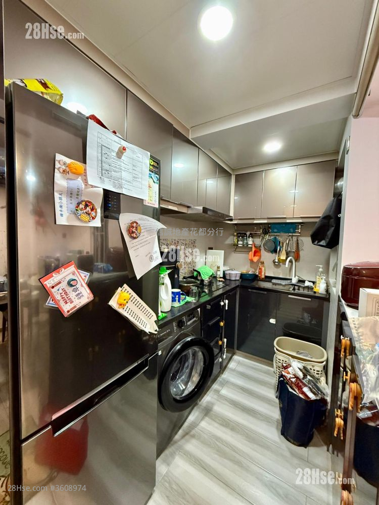 Flora Plaza Rental 2 Bedrooms , 1 Bathroom 413 ft² Flora Plaza Rental 2 Bedrooms , 1 Bathroom 413 ft²