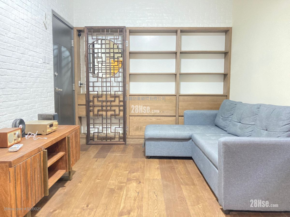 Manrich Court Sell 1 Bedroom , 1 Bathroom 415 ft² Manrich Court Sell 1 Bedroom , 1 Bathroom 415 ft²