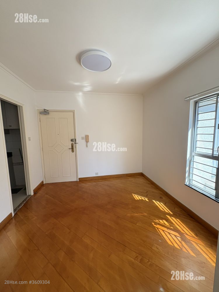 Ko Nga Court Rental 2 Bedrooms , 1 Bathroom 311 ft² Ko Nga Court Rental 2 Bedrooms , 1 Bathroom 311 ft²