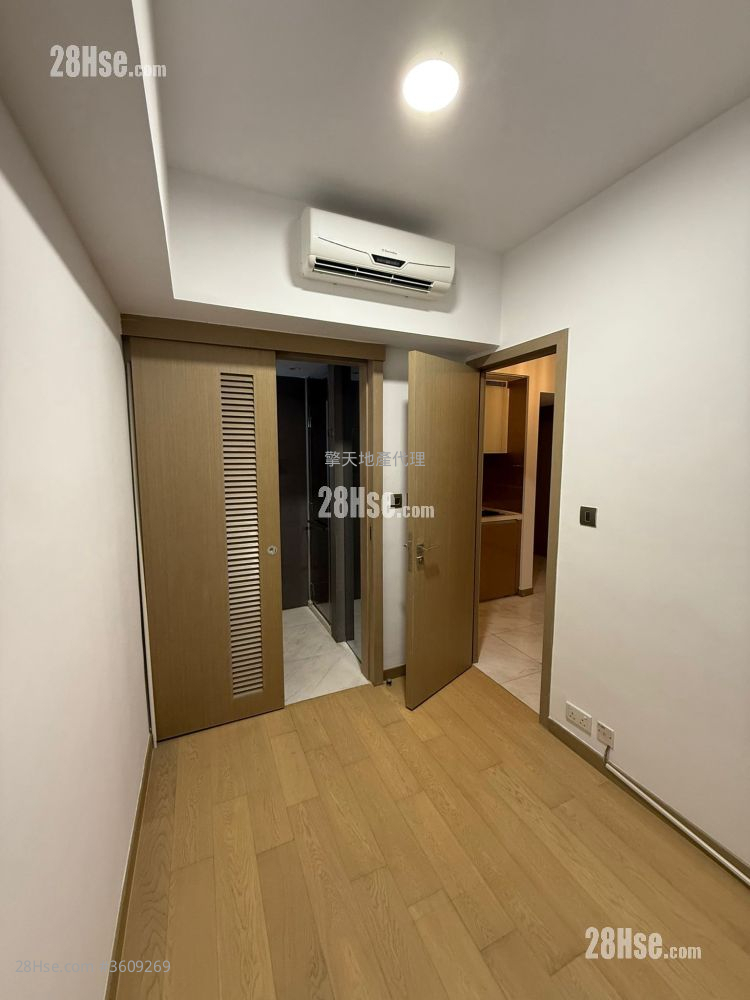 High West Sell 293 ft² High West Sell 293 ft²