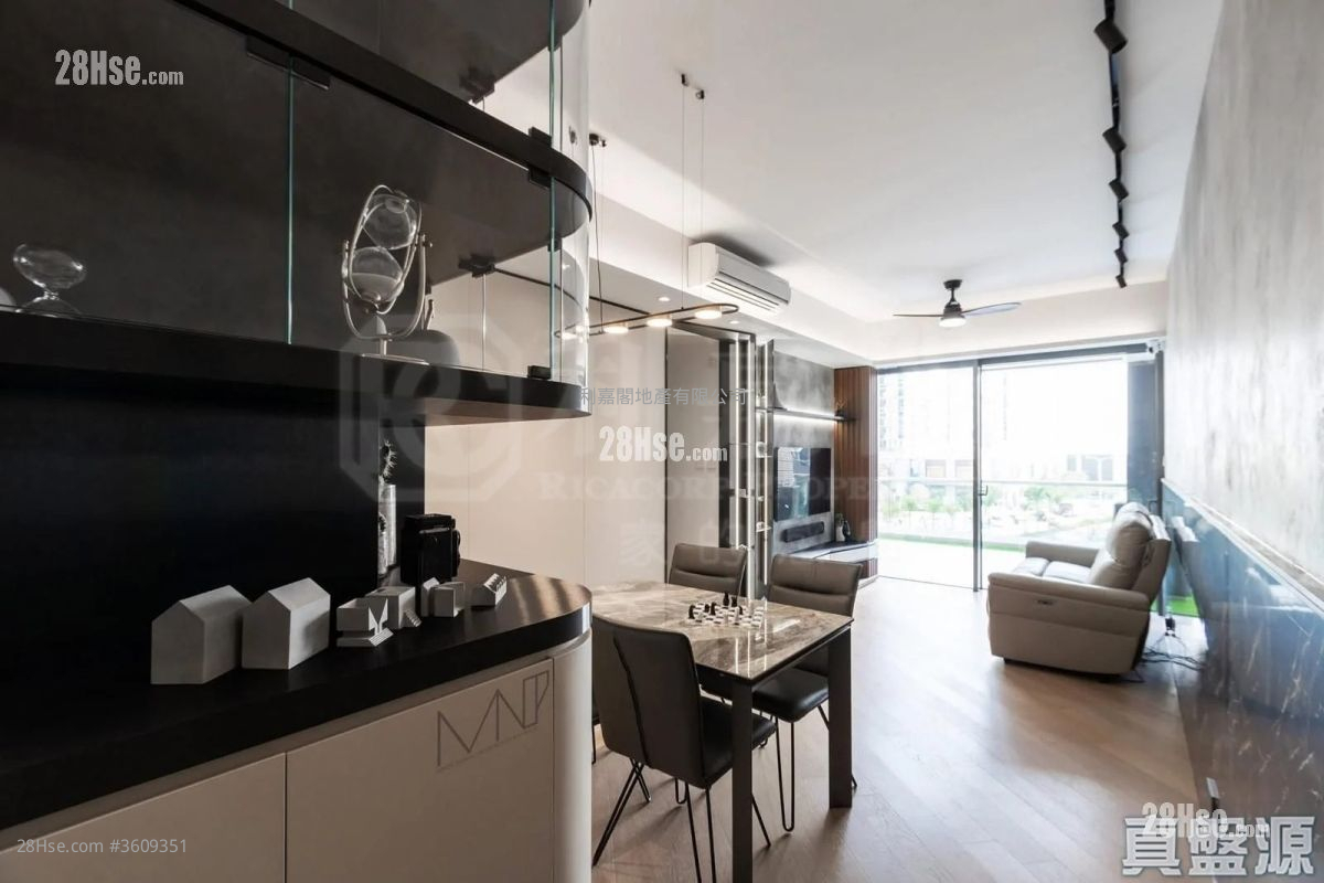 The Wings Rental 3 Bedrooms 788 ft² The Wings Rental 3 Bedrooms 788 ft²
