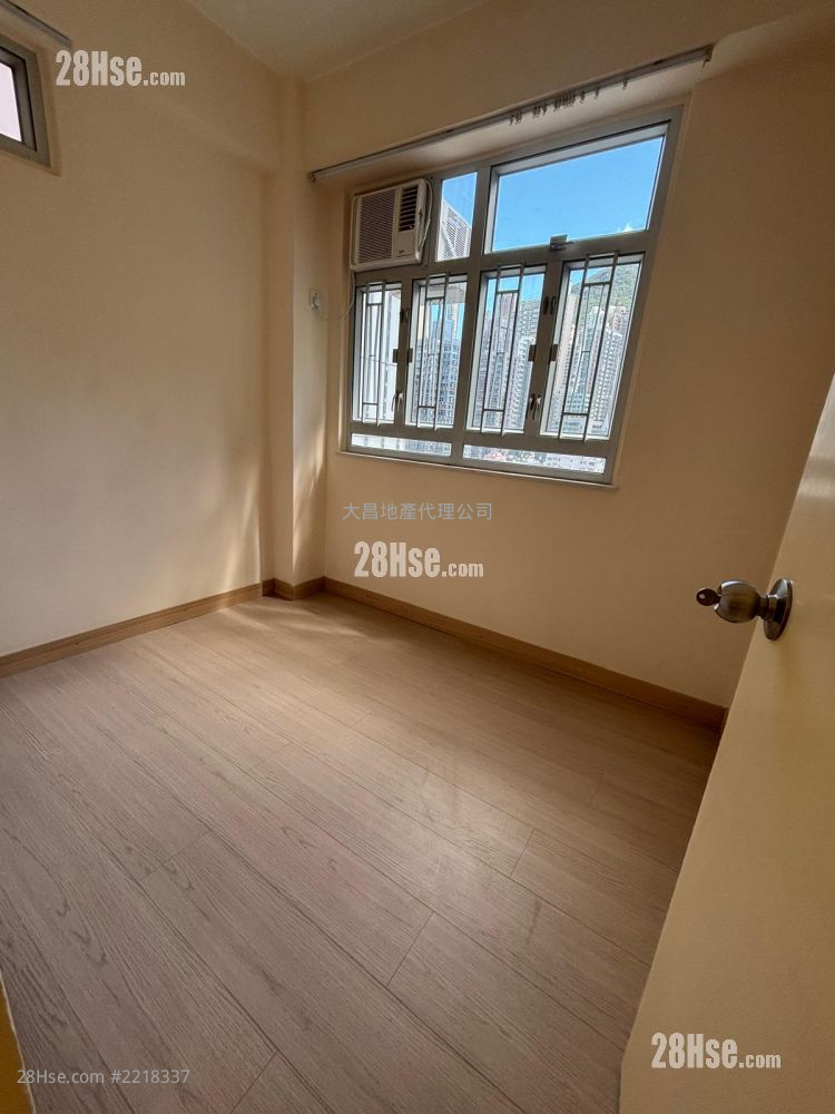 昌寧大廈 租盤 2 房 , 1 浴室 272 平方呎