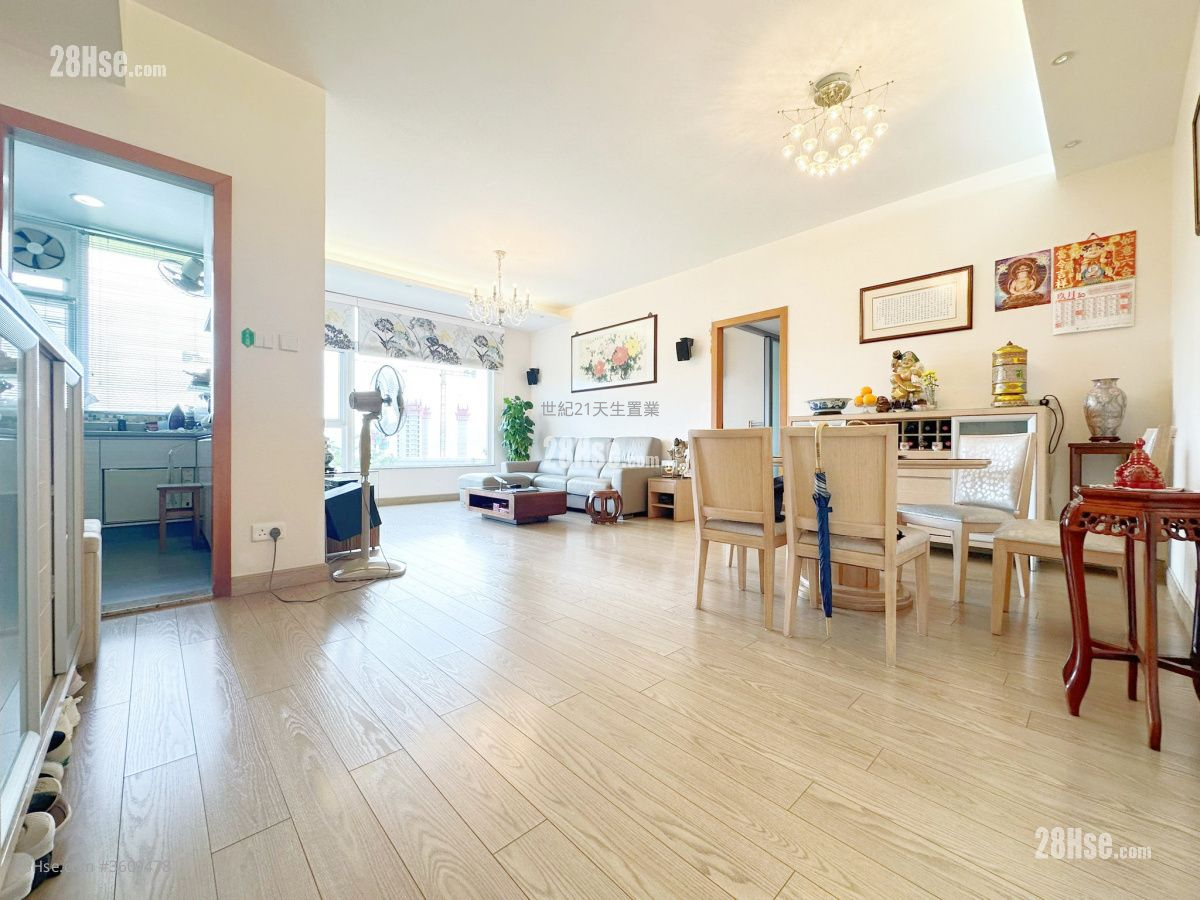 漣山 售盤 3 房 , 2 浴室 941 平方呎 漣山 售盤 3 房 , 2 浴室 941 平方呎